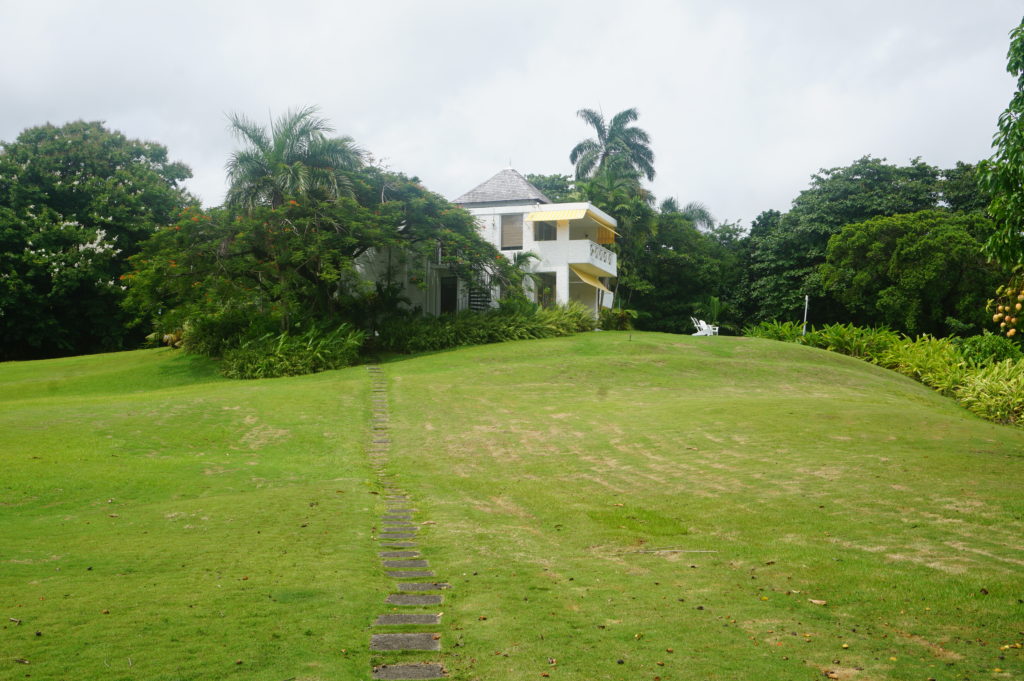 The lawns at Goblin Hill villas